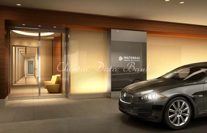 コーチエントランス