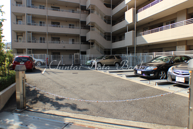 駐車場2（ウエストスクエア）