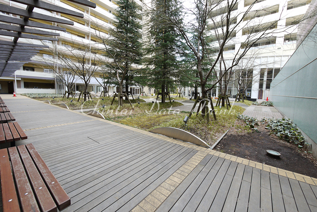 グランエスタ中庭