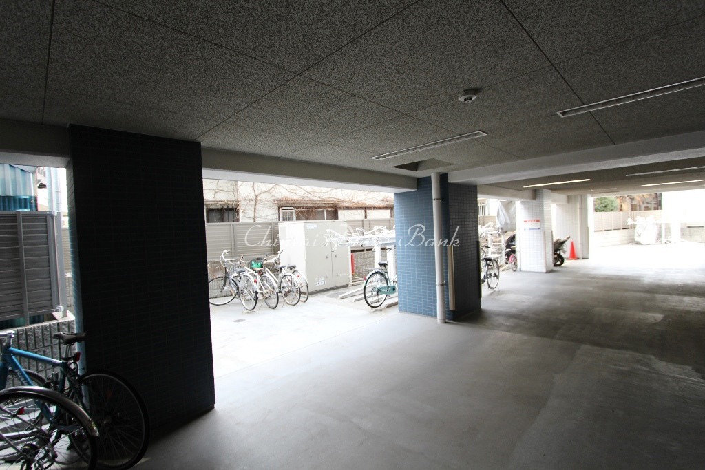 バイク置場＆駐輪場