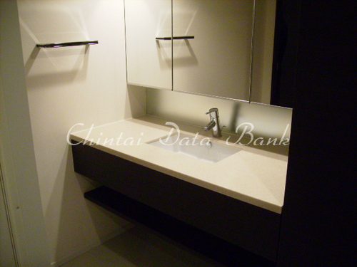 パウダールーム