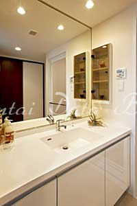 パウダールーム