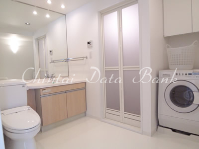 パウダールーム