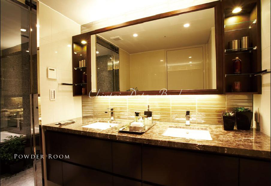 パウダールーム