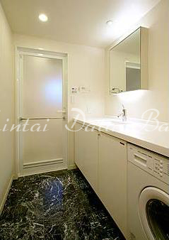 パウダールーム