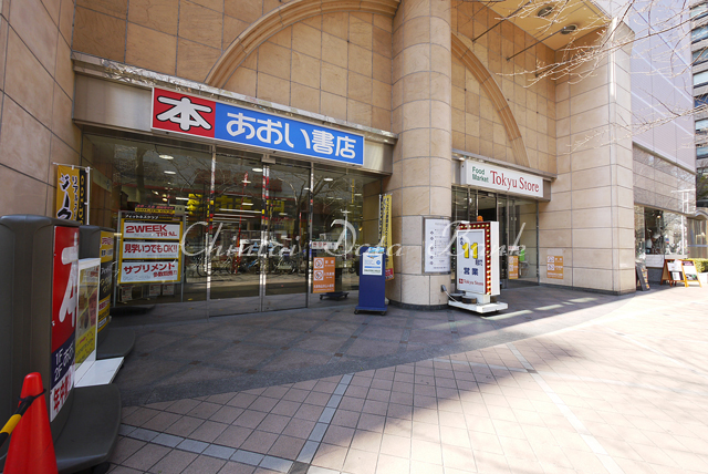 1F商業エリア