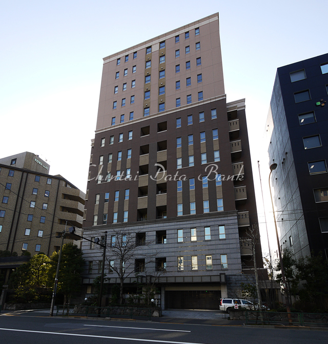 グランドメゾン南青山外観