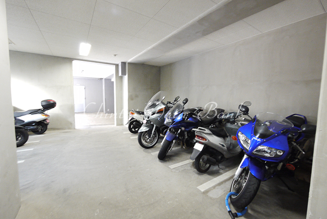 バイク置場
