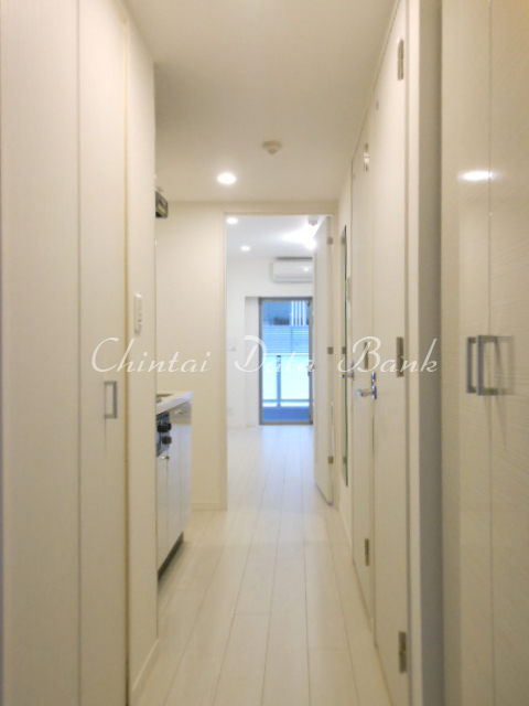 エントランス前