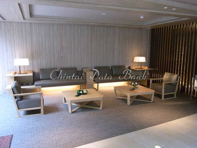 エントランスラウンジ