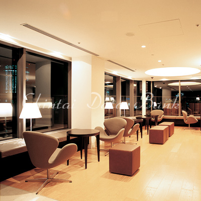 スカイラウンジ