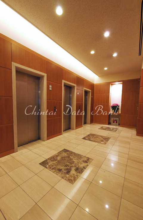 エレベターホール