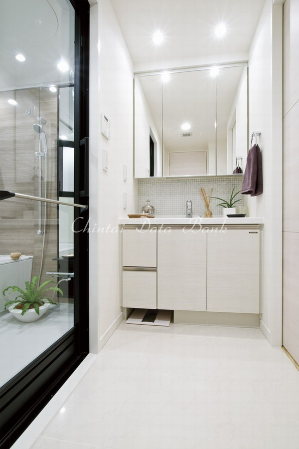 パウダールーム2