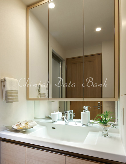 パウダールーム