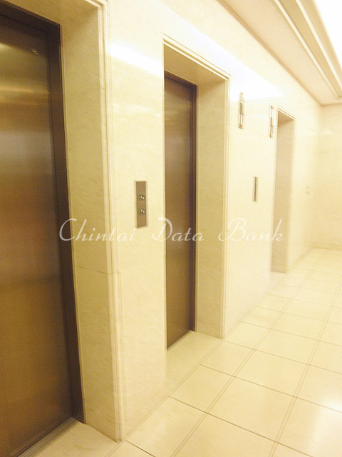 エレベーターホール1