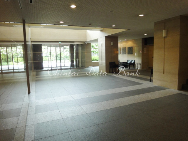 エントランスホール2