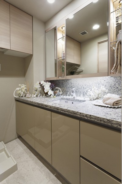 パウダールーム