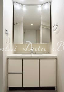 パウダールーム