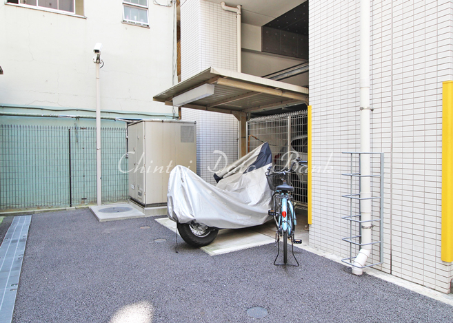 バイク置場