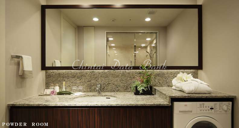 パウダールーム