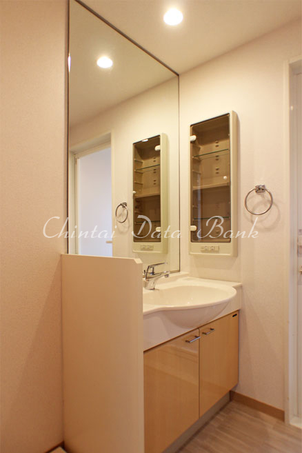 パウダールーム1