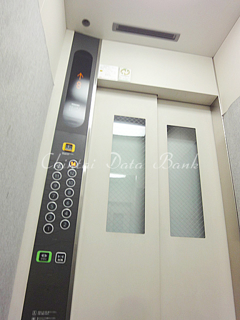 エレベーターホール