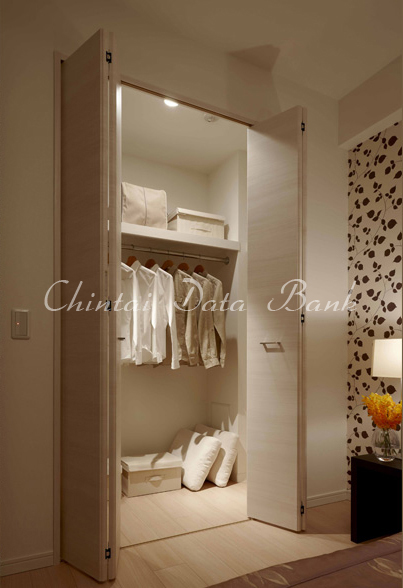 クローゼット収納