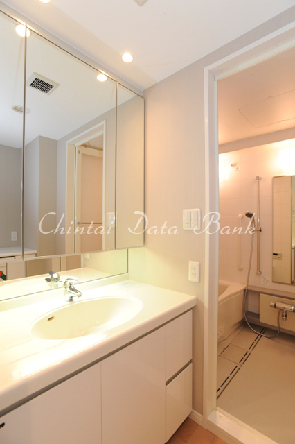 パウダールーム