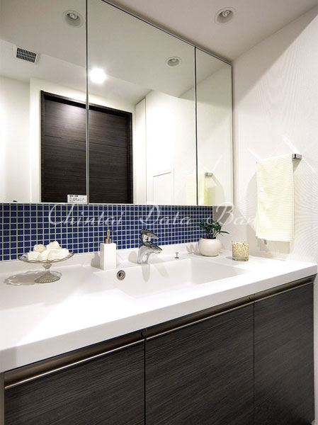 パウダールーム