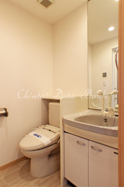 パウダールーム2