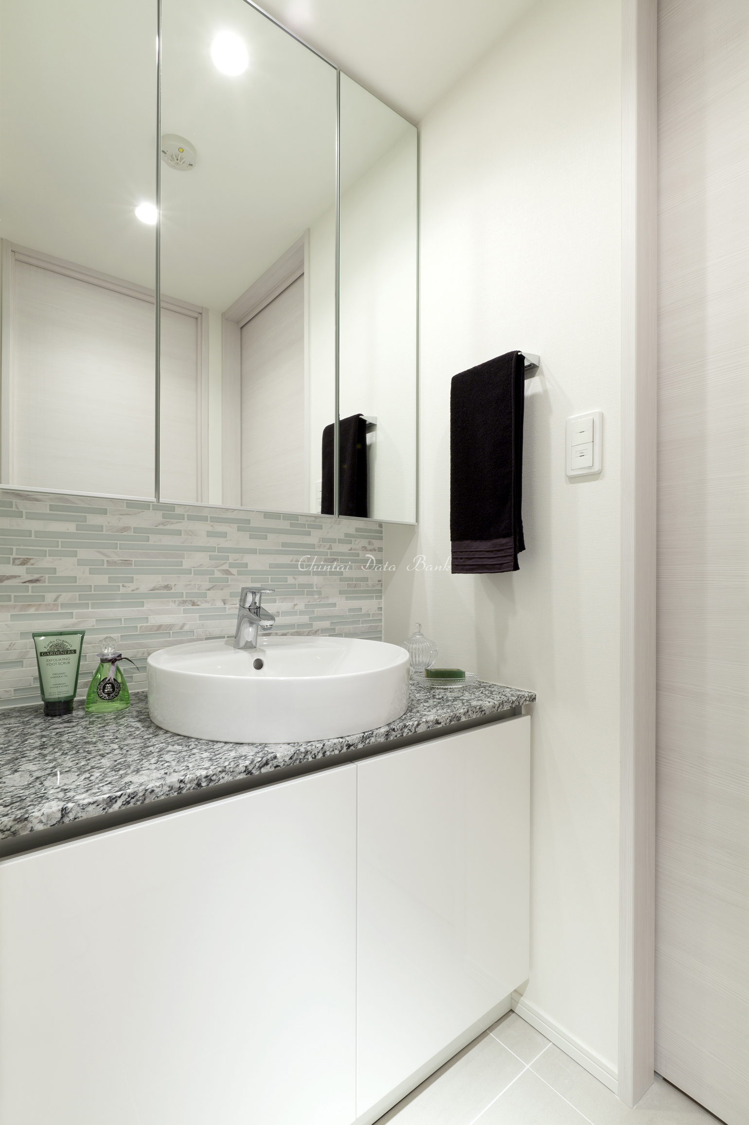 パウダールーム