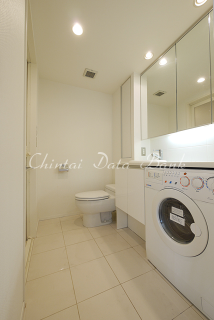 トイレ・パウダールーム