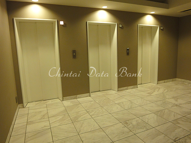 エレベーターホール
