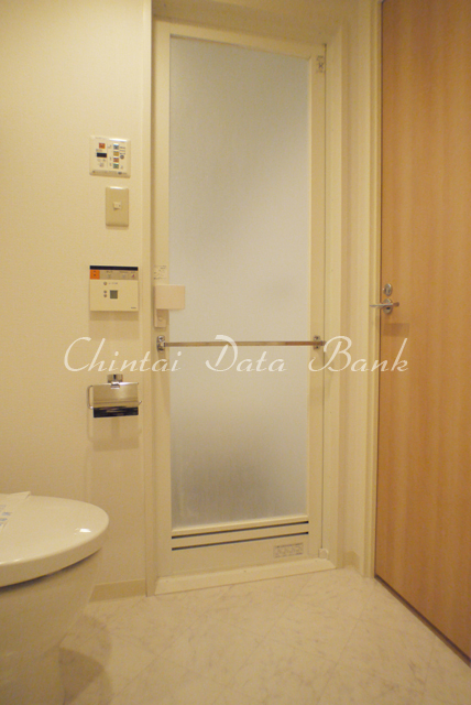 パウダールーム2