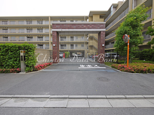 駐車場ゲート