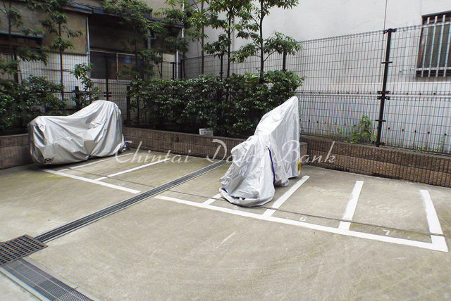 バイク置き場