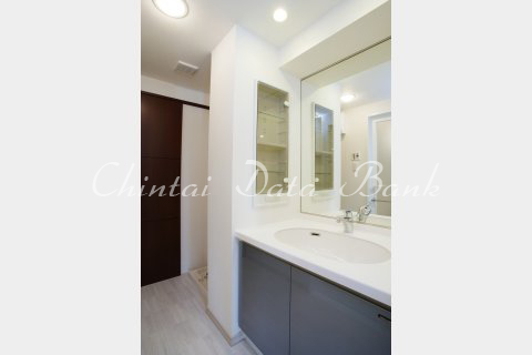 パウダールーム